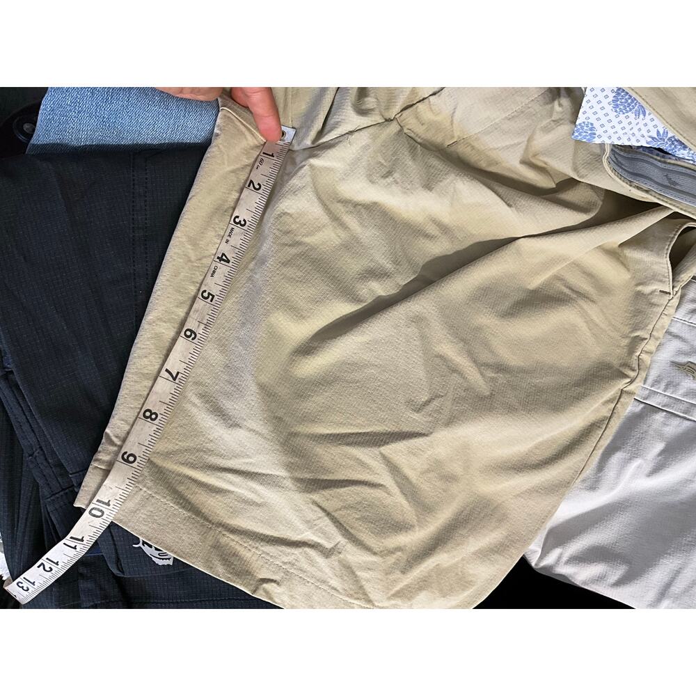 Tommy Bahama chip shot short SZ 40 - Picture 6 of 6
